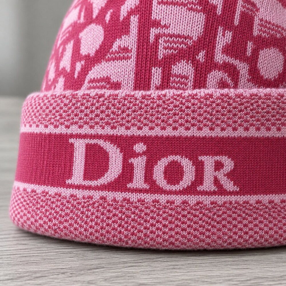 Dior Pink Oblique Knit Beanie - Picture 5 of 6